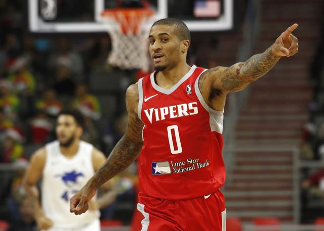 教练团队的 教练团队的