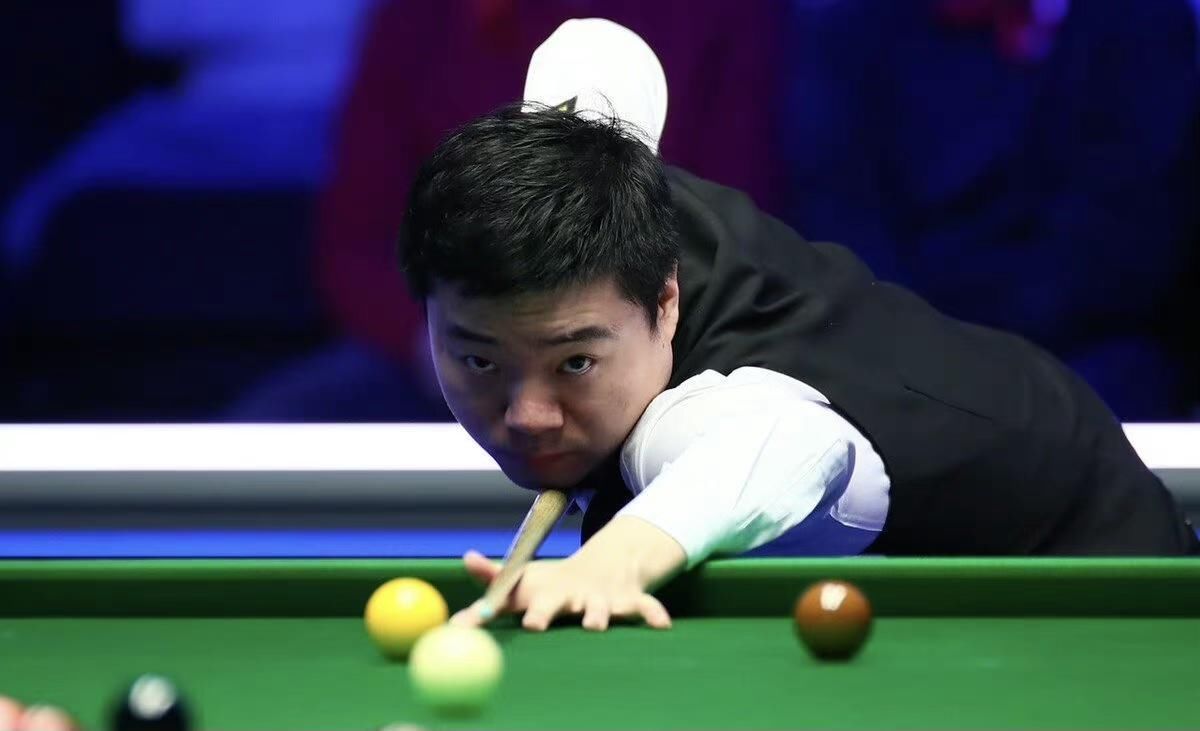 球场沸腾 球场沸腾