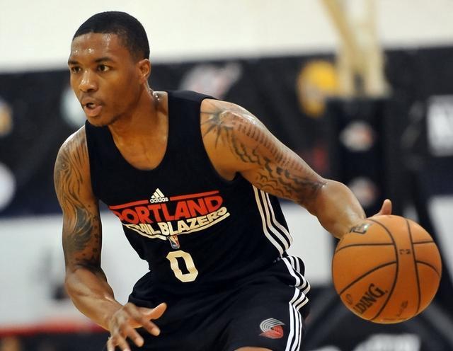 一场豪华的 一场豪华的