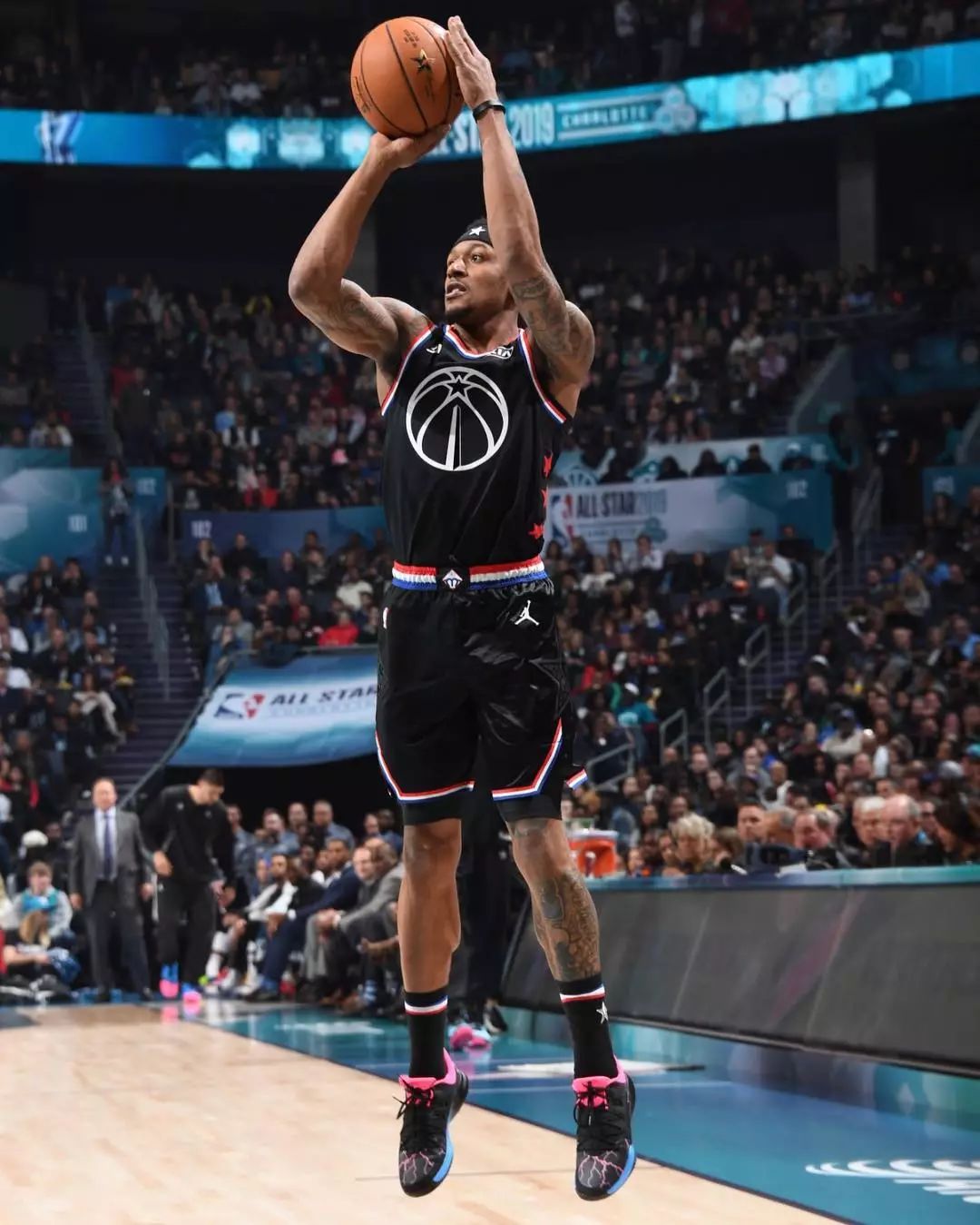 这无疑给曼 这无疑给曼