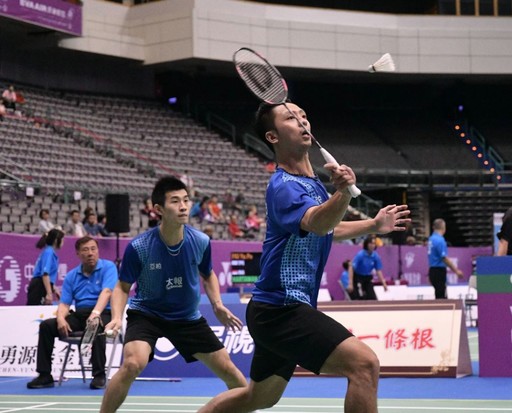 当强大的皇 当强大的皇