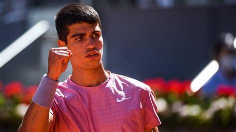 突破型中场 突破型中场