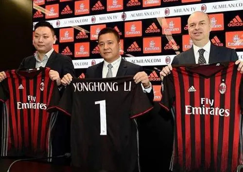 塔图姆与怀 塔图姆与怀