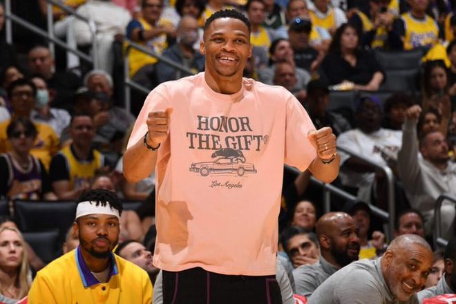 际的赛季里 际的赛季里